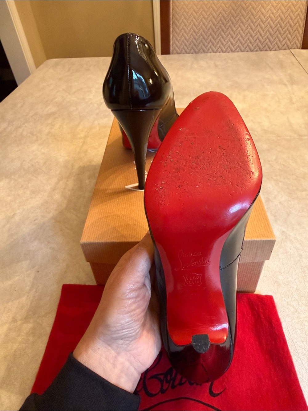 Christian Louboutin Chocolate Brown Patent Pointed Toe Pumps - Classic Stiletto - Picture 5 of 6